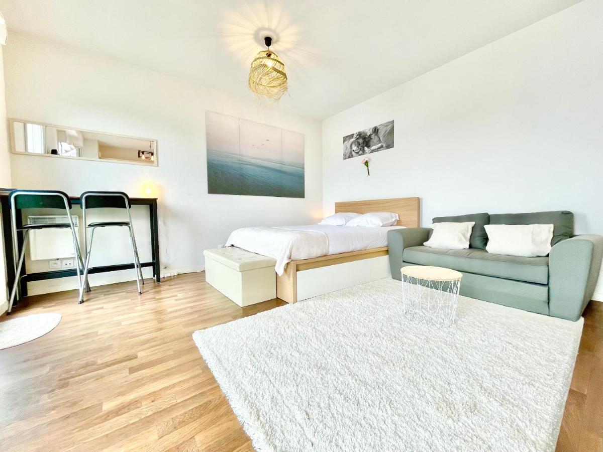 Saint Nazaire - White Lion - Centre Ville - Au Calme - Parking Privatif Aerien - Internet Haut Debit Fibre Exterior photo
